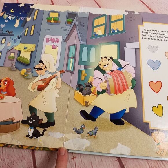 Best Friends Look & find book - Picture 7 of 9